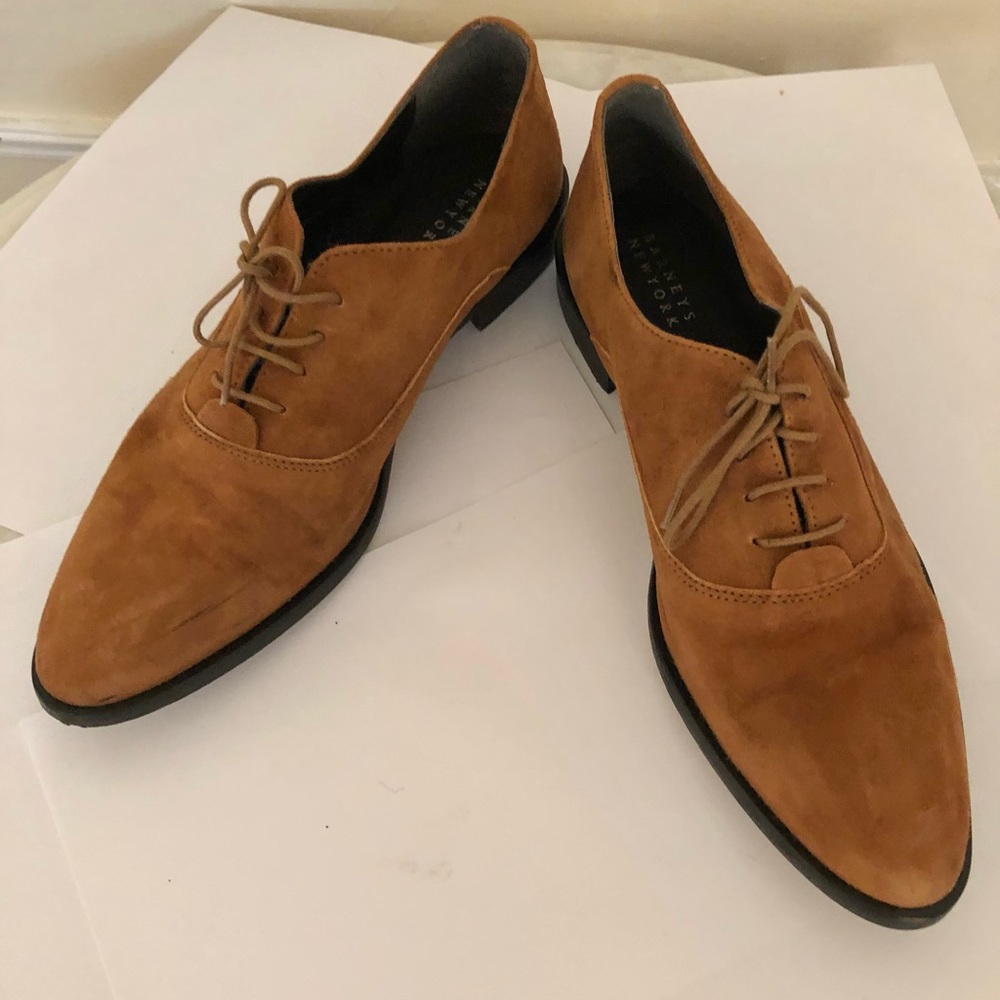 Barney’s New York lace up shoes